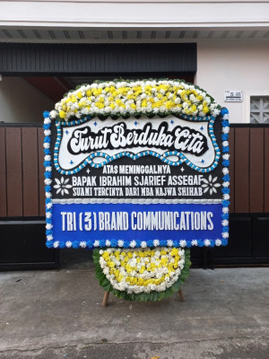 Papan Bunga Duka di Kikim Timur